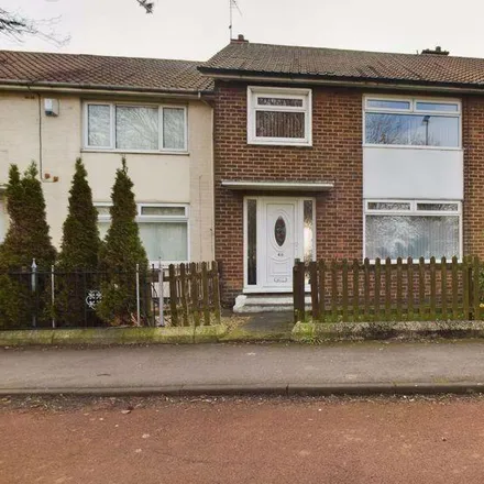 Rent this 3 bed townhouse on Longcroft Walk in Middlesbrough, TS3 8HJ
