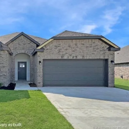 Buy this 4 bed house on 6447 Foxtail Park Lane in Bartlesville, OK 74006