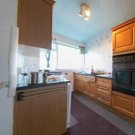 Image 3 - No. 296, Blackpool, Lancashire, Lancs fy6 7qu - Duplex for sale