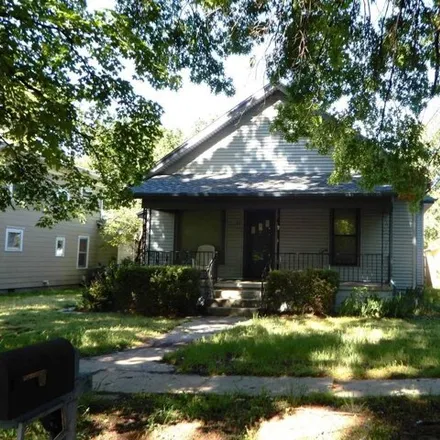 Buy this 3 bed house on 423 West Spruce Avenue in Arkansas City, KS 67005