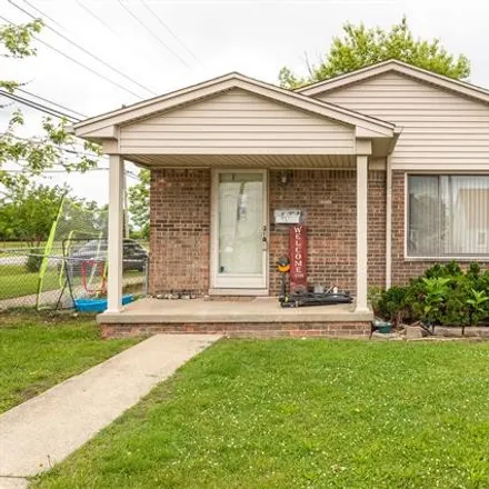 Buy this 3 bed house on 4710 17th Street in Wyandotte, MI 48192