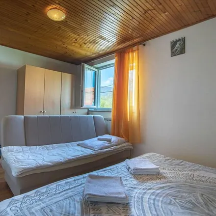Rent this 3 bed house on 47246 Smoljanac
