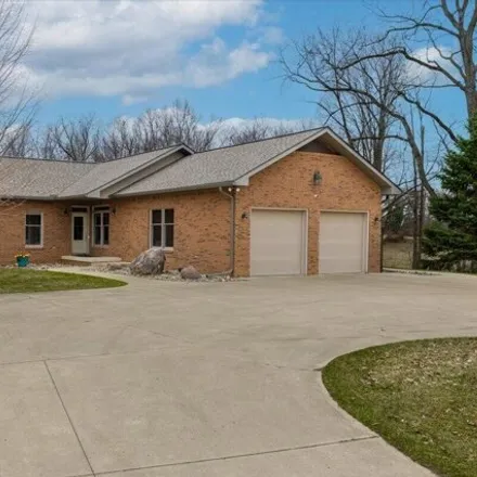 Buy this 4 bed house on Lovejoy Road in Deerfield Township, Livingston County