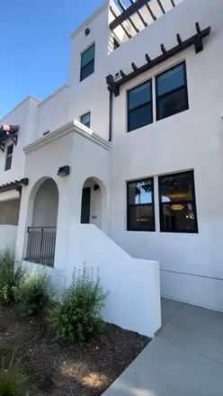 Rent this 3 bed townhouse on 1532 E Thompson Blvd in Ventura, California