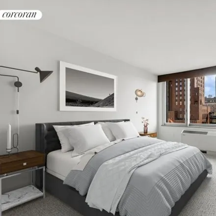 Image 5 - Little West Street, New York, NY 10280, USA - Condo for sale