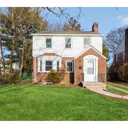 Image 1 - 42 Belmont Parkway, Village of Hempstead, NY 11550, USA - House for sale