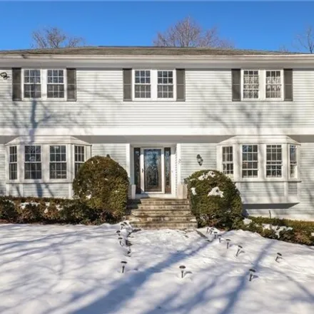 Rent this 4 bed house on 125 Popham Road in Scarsdale Park, Village of Scarsdale