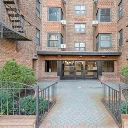 Buy this studio apartment on 32-43 90th Street in New York, NY 11369