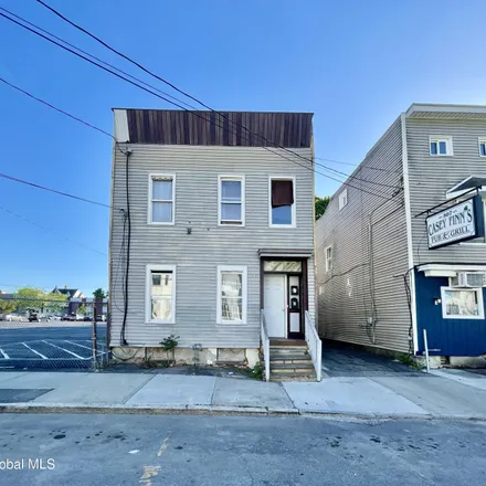 Image 1 - 509 Yates Street, City of Albany, NY 12208, USA - Duplex for sale