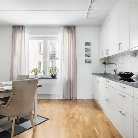 Image 4 - Tomtebobarnens gata 25, 168 72 Stockholm, Sweden - Apartment for rent