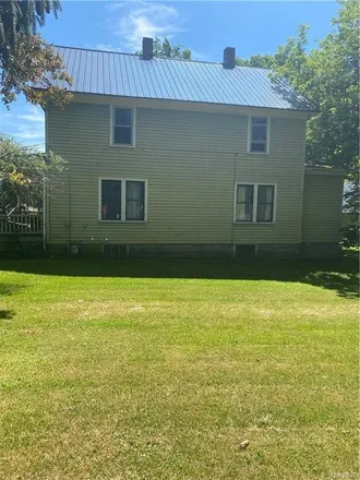 Image 2 - 119 Farnum Street, Village of Wellsville, Allegany County, NY 14895, USA - House for sale