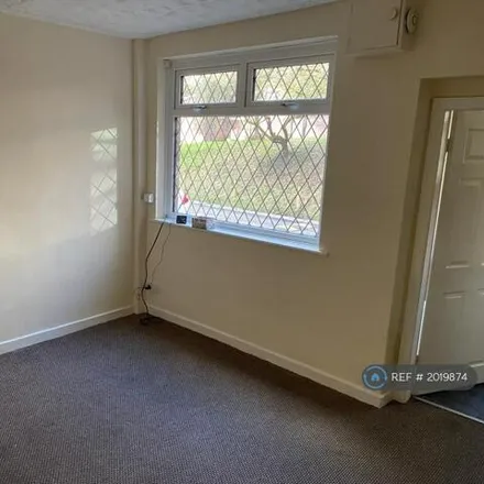 Image 3 - 27 Wellmead Close, Manchester, M8 8BS, United Kingdom - Apartment for rent