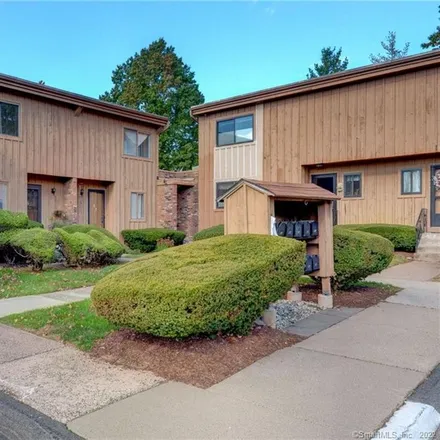 Image 1 - 67 Webster Court, Newington, CT 06111, USA - Condo for sale