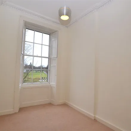 Image 3 - 12 Comely Bank Road, City of Edinburgh, EH4 1AW, United Kingdom - Apartment for rent