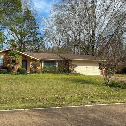 Image 1 - 190 Swan Lake Drive, Lost Lake, Jackson, MS 39212, USA - House for sale