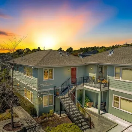 Buy this 3 bed condo on 124 Madeline Drive in Seacliff, Santa Cruz County