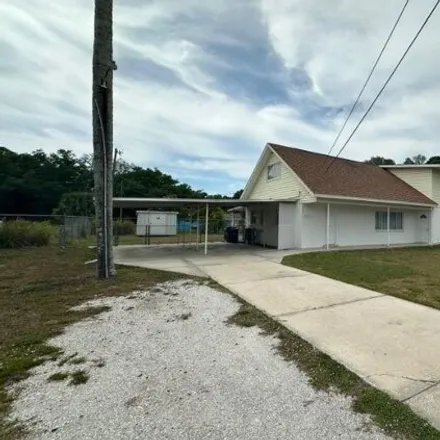 Rent this 3 bed house on Linwood in West Samoset, South Bradenton