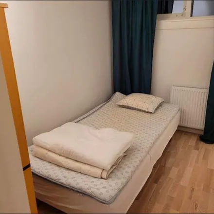 Rent this 2 bed apartment on Skogsbacken 29 in 163 51 Stockholm, Sweden