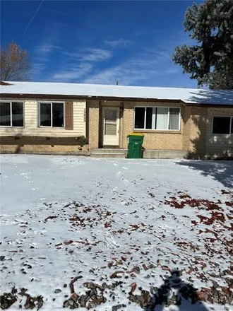 Buy this 4 bed house on 13797 East Exposition Avenue in Aurora, CO 80012