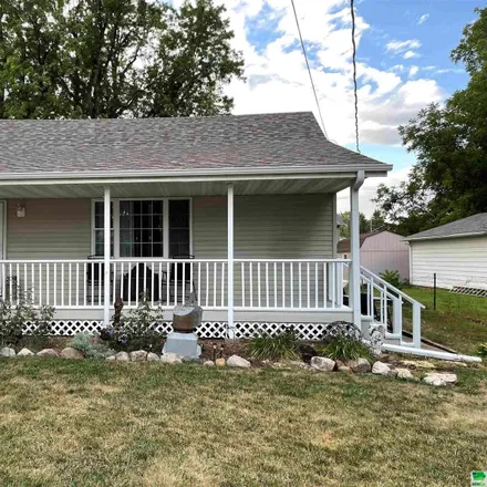 Buy this 3 bed house on 310 West 3rd Street in Canton, SD 57013