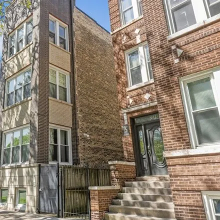 Image 1 - 2052 North Campbell Avenue, Chicago, IL 60647, USA - House for rent