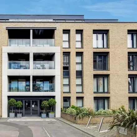 Buy this 1 bed apartment on Farm Lane Care Home in 25 Farm Lane, London