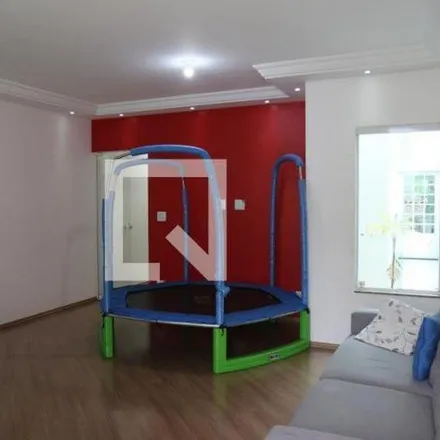 Rent this 2 bed house on Rua Barão de Laguna in Vila Alpina, São Paulo - SP