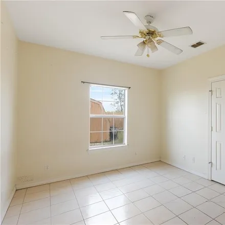 Image 7 - 299 East Jacobo Street, H and B Colonia, Pharr, TX 78577, USA - House for sale