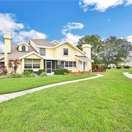 Image 3 - Sunset Trace Entrance Fountain, Southwest Sunset Trace Circle, Palm City, FL 34990, USA - Townhouse for sale