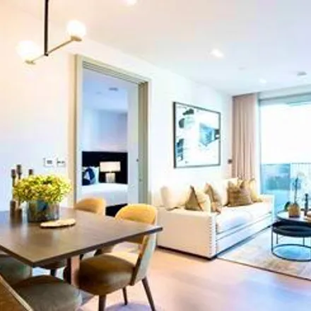 Image 1 - Garrett Mensions, Edgware Road, London, W2 1EA, United Kingdom - Apartment for rent