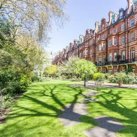 Image 2 - 51 Sloane Gardens, London, SW1W 8ED, United Kingdom - Apartment for sale