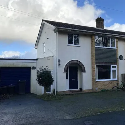 Buy this 3 bed duplex on Alexandra Road in Bodmin, PL31 2PS