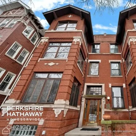 Buy this 3 bed condo on 5431-5433 South Greenwood Avenue in Chicago, IL 60615