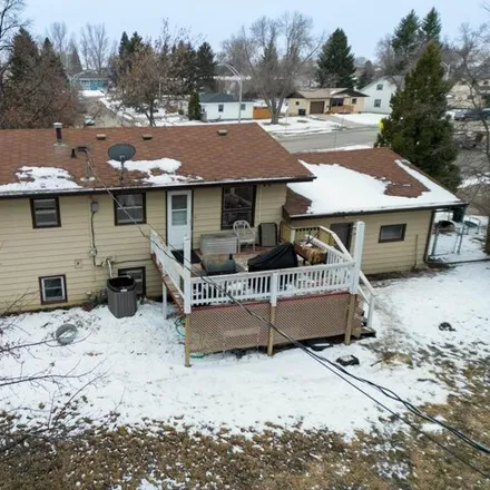 Image 3 - Lewis & Clark Elementary, 600 14th Street Northwest, Mandan, ND 58554, USA - House for sale