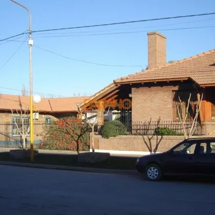 Image 1 - Villarino 79, Barnaba, Villa Regina, Argentina - House for sale