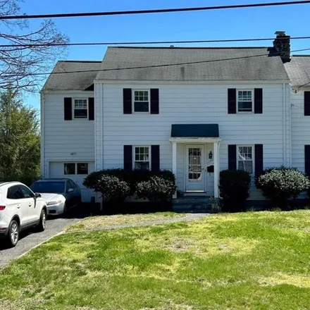 Buy this 3 bed house on 136 Alton Road in Belltown, Stamford