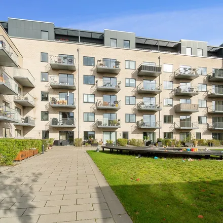 Rent this 2 bed apartment on Bisiddervej 18 in 2400 København NV, Denmark