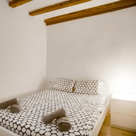 Rent this studio apartment on Carrer d'en Cortines in 7, 08003 Barcelona