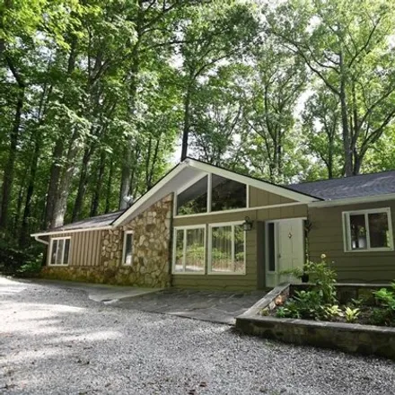 Buy this 5 bed house on 741 Dog Mountain Road in Highlands, NC 28741