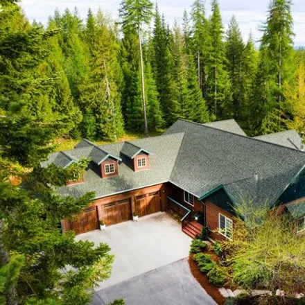 Buy this 5 bed house on 141 Morning Glory Ln in Sandpoint, Idaho