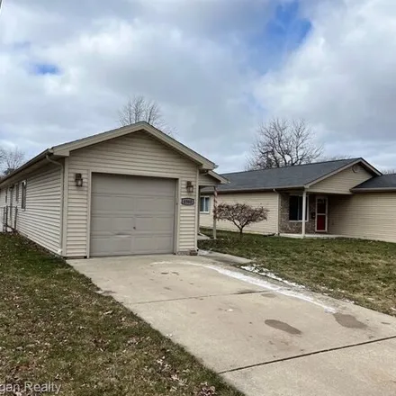 Image 2 - 5066 Kingston Street, Dearborn Heights, MI 48125, USA - House for sale