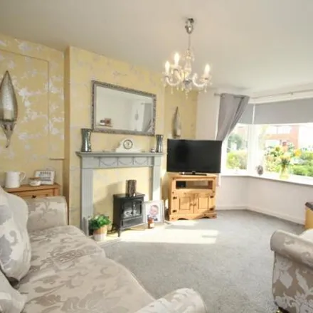 Image 2 - Glenfield Drive, Middlesbrough, TS5 7PX, United Kingdom - Duplex for sale