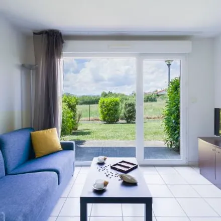 Rent this 3 bed apartment on Route de Vichy in 63360 Gerzat, France