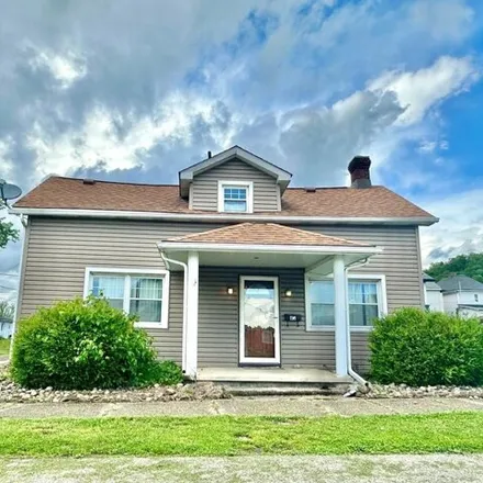 Buy this 3 bed house on 83 26th Street in Lazearville, Wellsburg