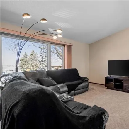 Image 8 - 1098 Polk Place, Columbia Heights, MN 55421, USA - House for sale