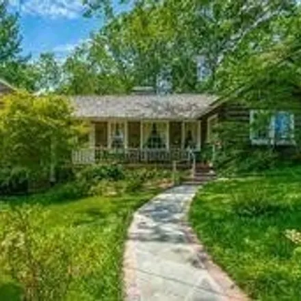 Buy this 4 bed house on 204 E Watkins St in Lookout Mountain, Tennessee