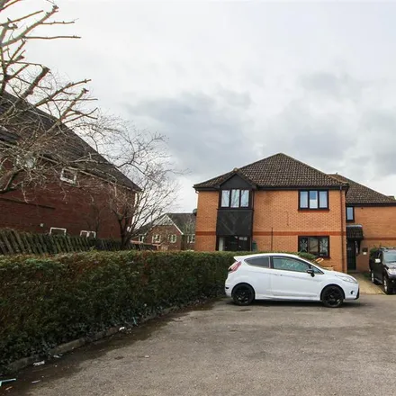 Rent this 2 bed apartment on Carlisle Court in Flats 1-4 Carlisle Road, Southampton