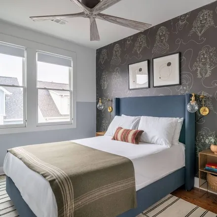 Rent this 8 bed apartment on Nashville-Davidson