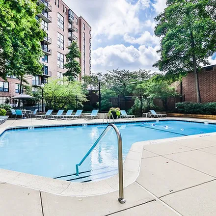 Rent this 1 bed apartment on 280 North Dunton Avenue in Arlington Heights, IL 60004