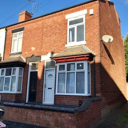 Rent this 3 bed townhouse on 40 Oscott Road in Perry Barr, B42 2TA